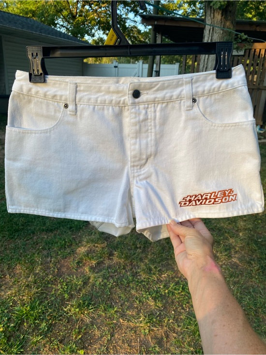 Harley-Davidson Pants - Harley-Davidson Women's White Denim Shortse “Vroom” Sz 8